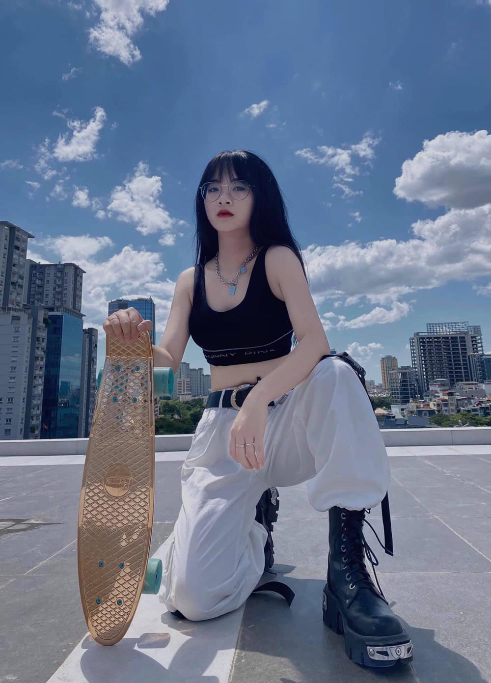 Nữ cơ thủ nhỏ tuổi nhưng trình đánh bia khiến bao anh tài thán phục #17 Nữ cơ thủ nhỏ tuổi nhưng trình đánh bia khiến bao anh tài thán phục