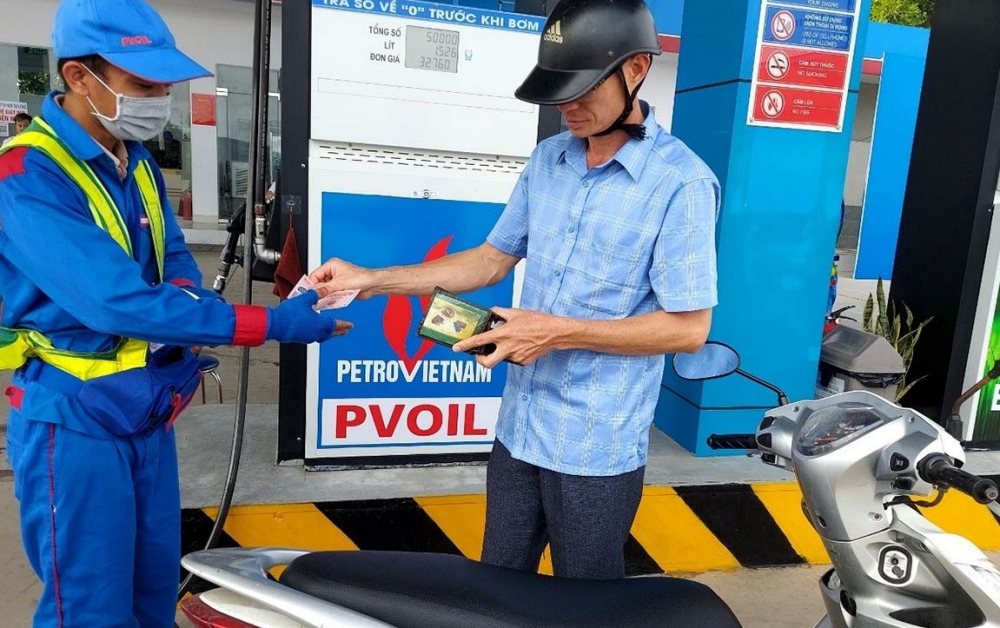 Giá xăng dầu hôm nay 8/8: Tiếp đà tăng nhẹ