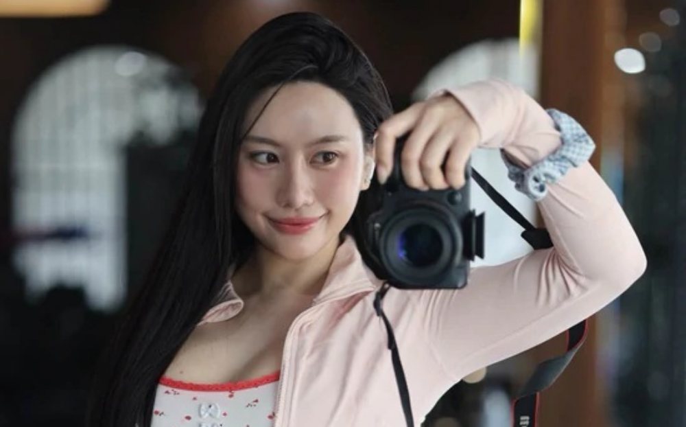 Hot gymer Trang Lê gây sốt với loạt ảnh mới, khoe vóc dáng săn chắc thu hút mọi ánh nhìn