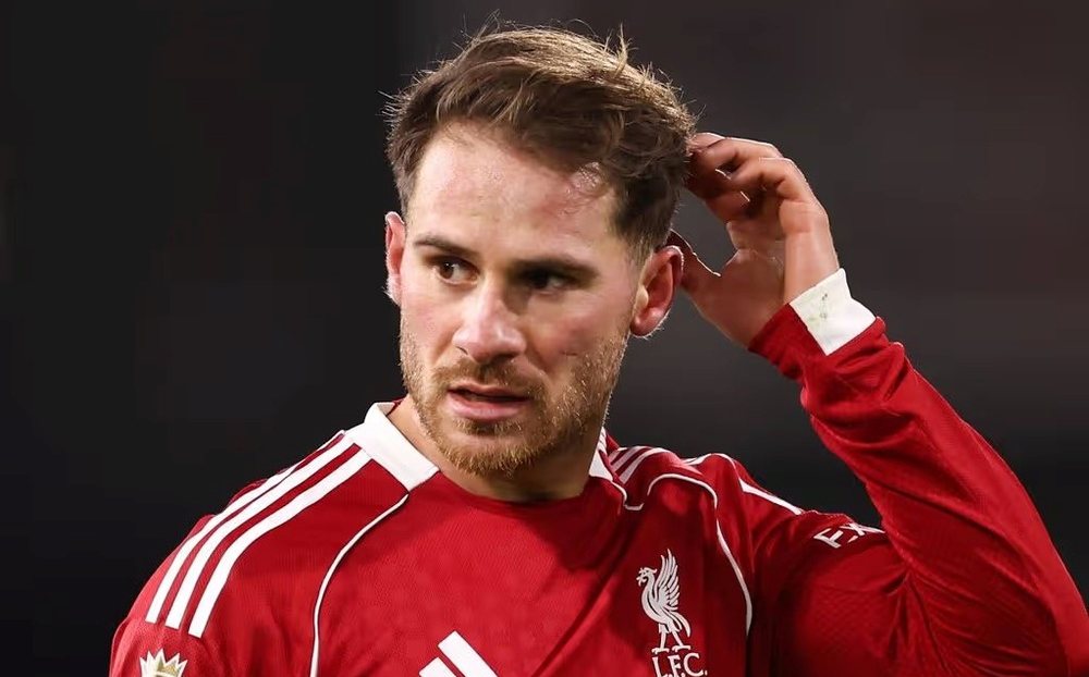 Alexis Mac Allister sa sút