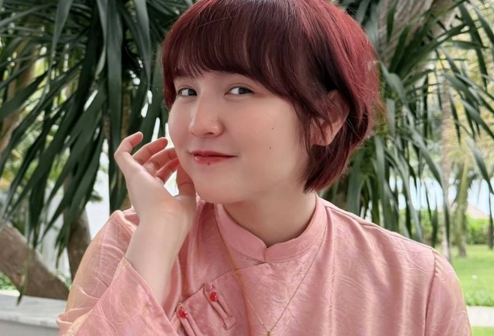 Hải Tú khoe ảnh mới sau thời gian im ắng