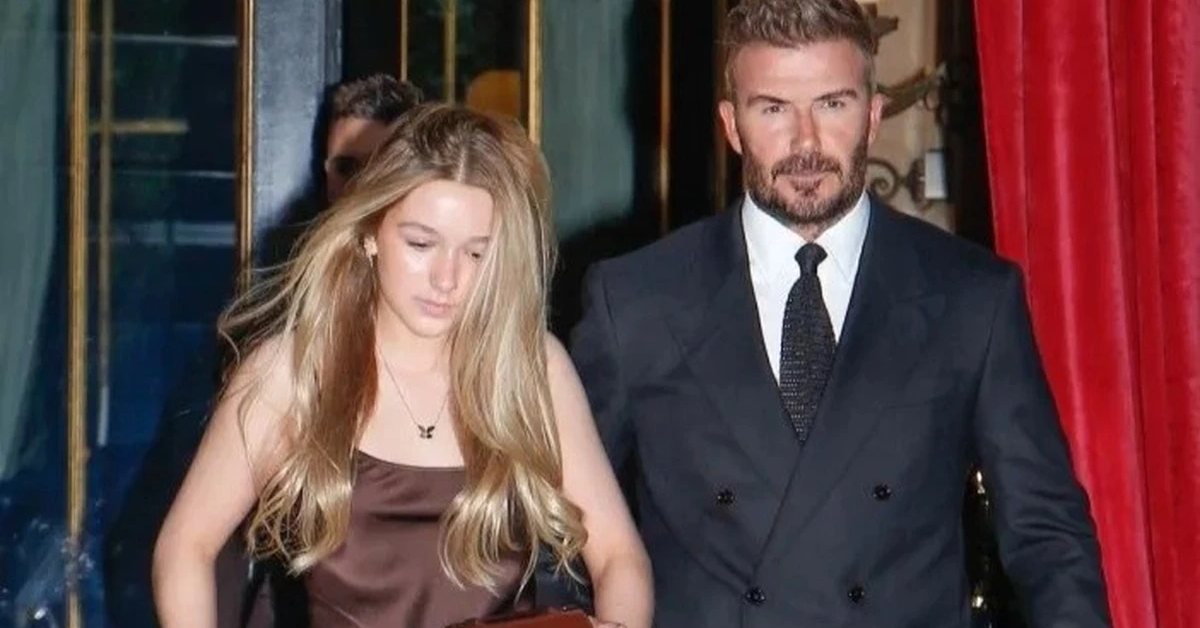 Harper Beckham gây xôn xao