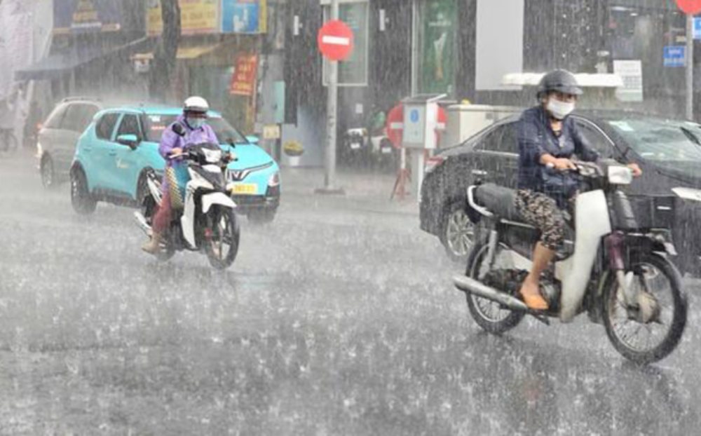 Miền Bắc mưa phùn và sương mù, miền Nam mưa trái mùa