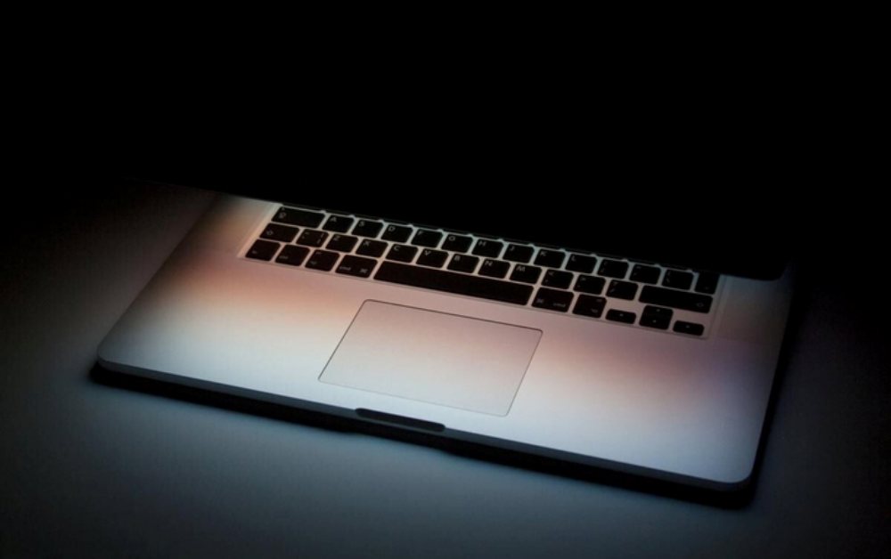 Shutdown hay Sleep tốt hơn cho máy tính? Nhiều người dùng sai suốt nhiều năm