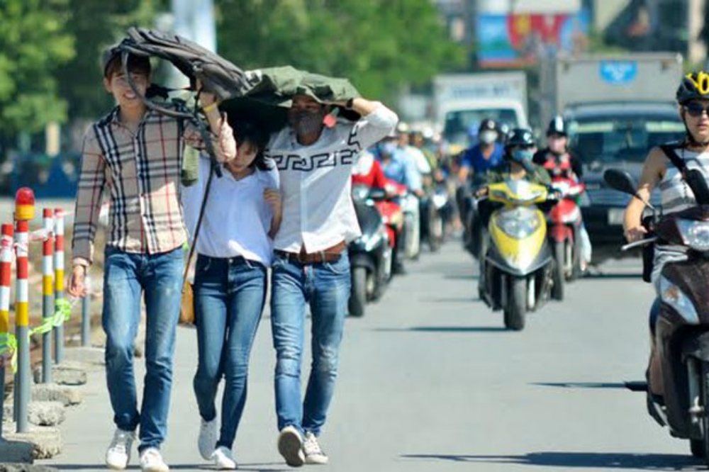 Dự báo thời tiết 18/3: TP. Hồ Chí Minh nắng nóng cục bộ, có nơi trên 35°C