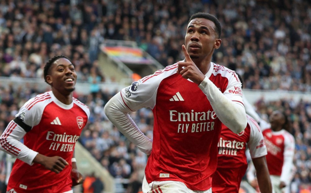 Siêu máy tính dự đoán Arsenal vs Olympiakos, UEFA Champions League 2025