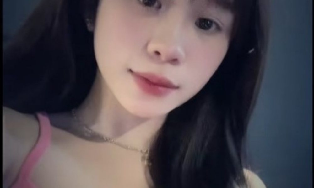 Xem full clip trúc mây móc bằng cây lược ở đâu?