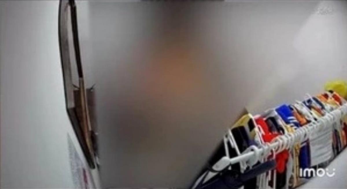 Vụ cô gái 18 tuổi bị tung ảnh nhạy cảm ở tiệm photobooth lên web đen: Luật sư phân tích mức phạt