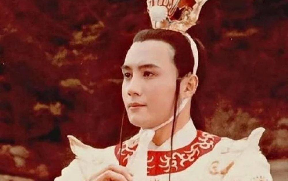 Sao nam nhận cát-xê gấp 7 lần Tôn Ngộ Không, giờ bán thịt mưu sinh tuổi xế chiều