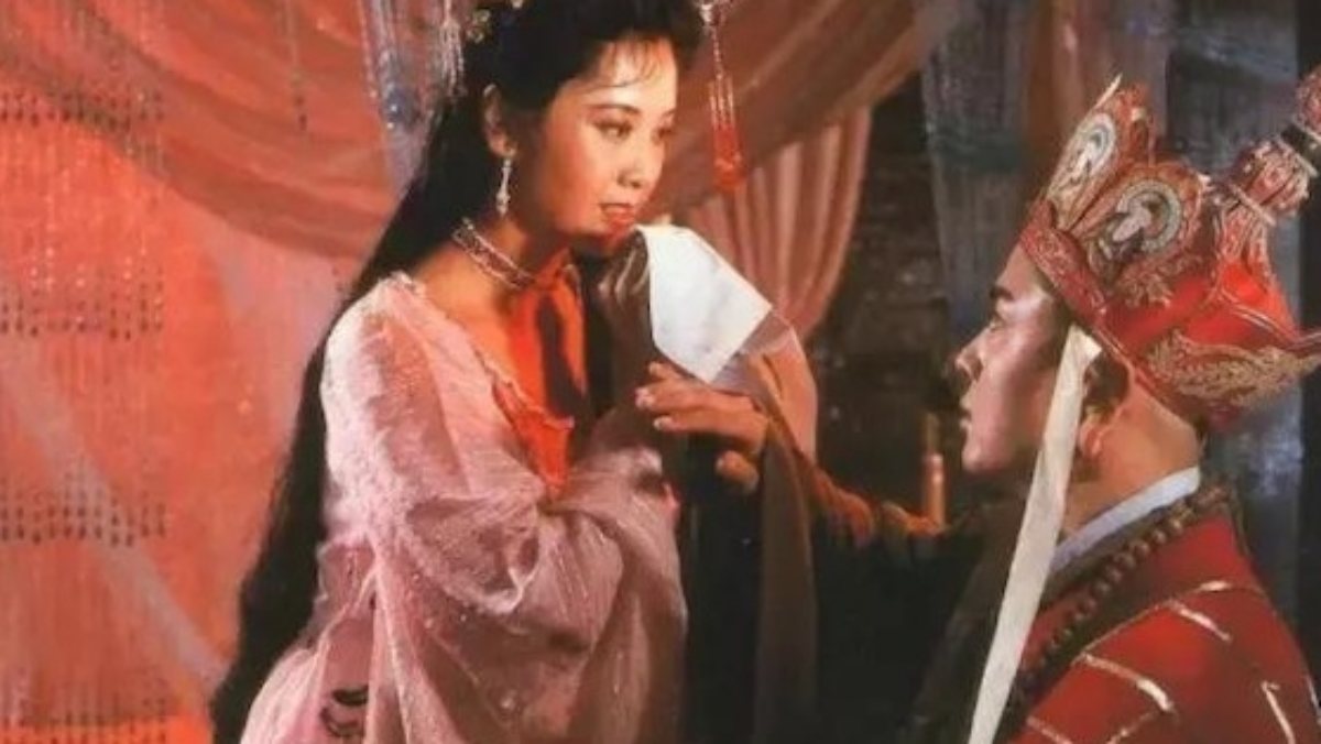 Nữ yêu quái mạnh nhất 'Tây du ký': Tốt nghiệp trường danh tiếng, đời tư bí ẩn