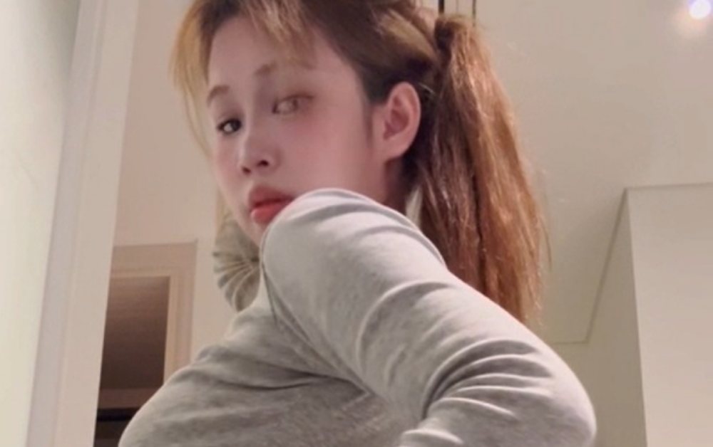 Clip Kim Khánh Bernie 2k6 gây xôn xao cộng đồng mạng