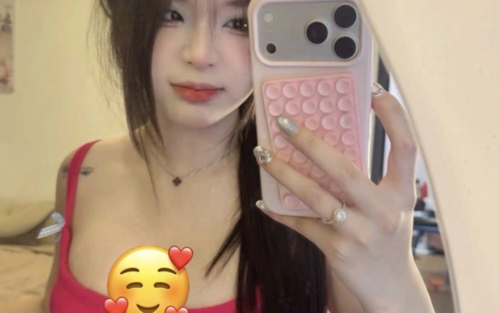 Bị mỉa mai chuyện ăn mặc, Linh Thỏ đáp trả thẳng thắn: ‘Tôi mặc gì là quyền của tôi’