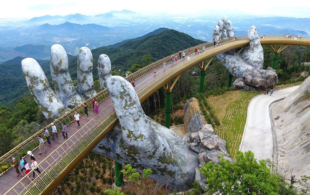 Vì sao Việt Nam trở thành điểm đến hấp dẫn nhất Đông Nam Á năm 2026? Du khách quốc tế đổ về mạnh mẽ