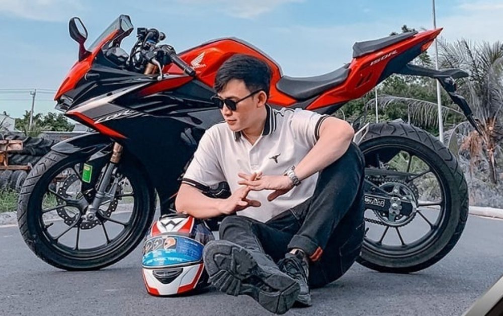 Bảng giá xe CBR150R tháng 6/2025 mới nhất