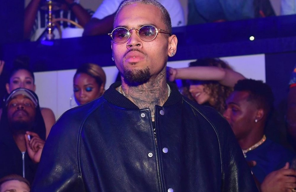 Chris Brown bị bắt