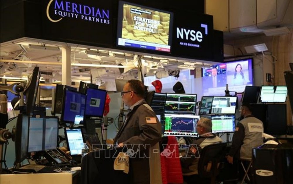 Nasdaq lập kỷ lục mới