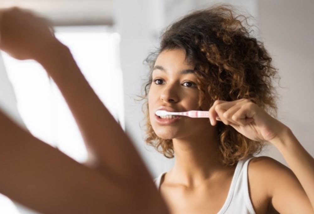 Hiệp hội Nha khoa Mỹ khuyến nghị cách đánh răng sáng