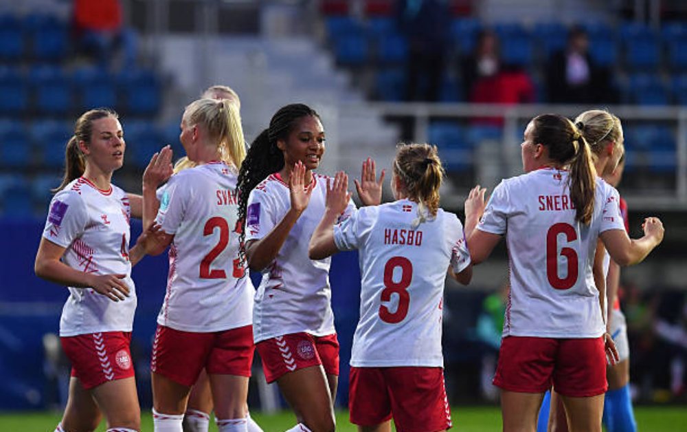 Dự đoán nữ Đan Mạch vs nữ Thuỵ Điển 23h00 ngày 4/7, Euro 2025
