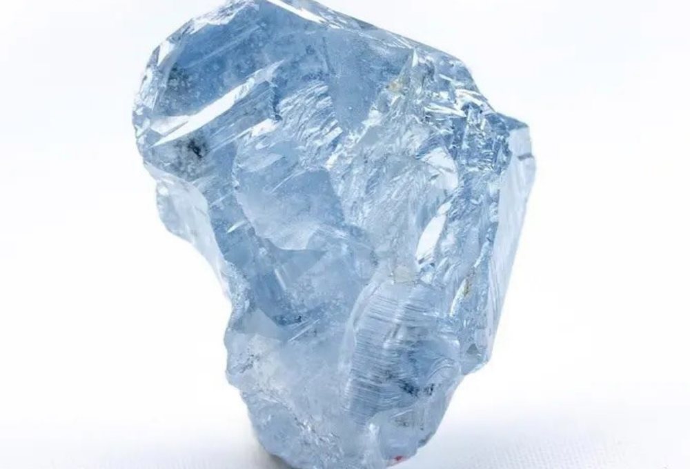 Phát hiện viên kim cương xanh siêu hiếm