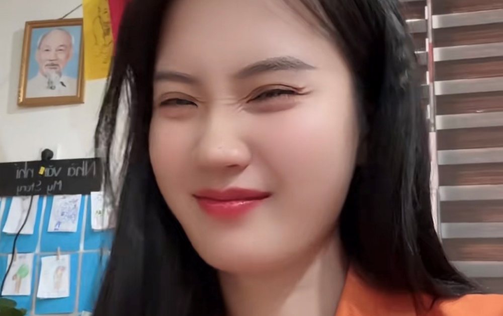 Sáng bừng cả khung hình, cô giáo mầm non gây bất ngờ với vóc dáng chuẩn chỉnh và thần thái cuốn hút