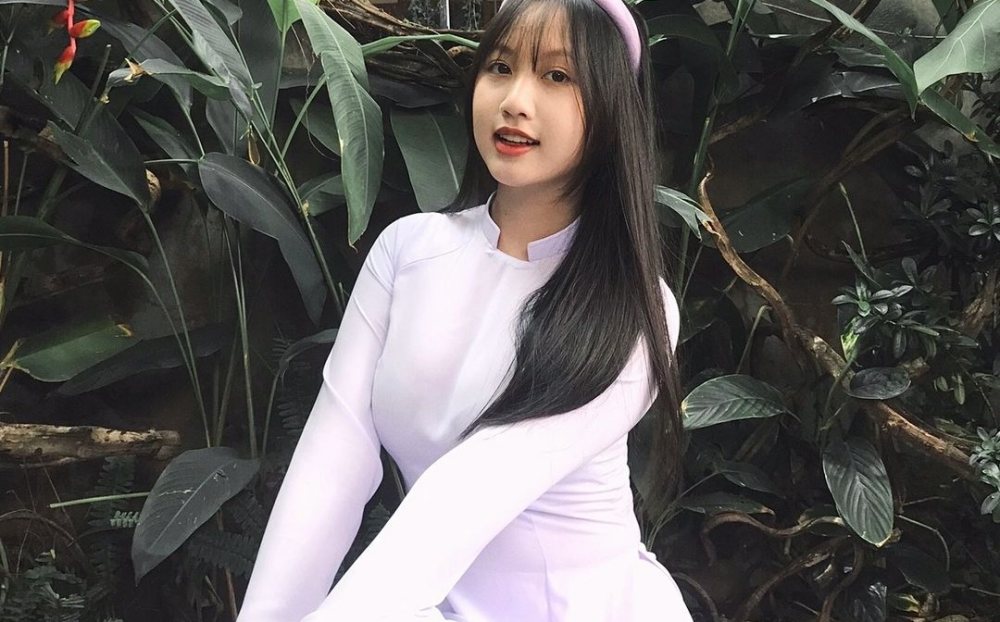 Clip 2 phút của Tiktoker Embemthuw gây xôn xao mạng xã hội