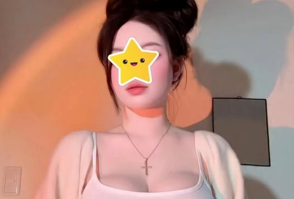 Đứng yên quay video, hot girl vẫn dễ dàng hút 1 triệu view, sở hữu loạt cotent viral khiến người xem ngỡ ngàng