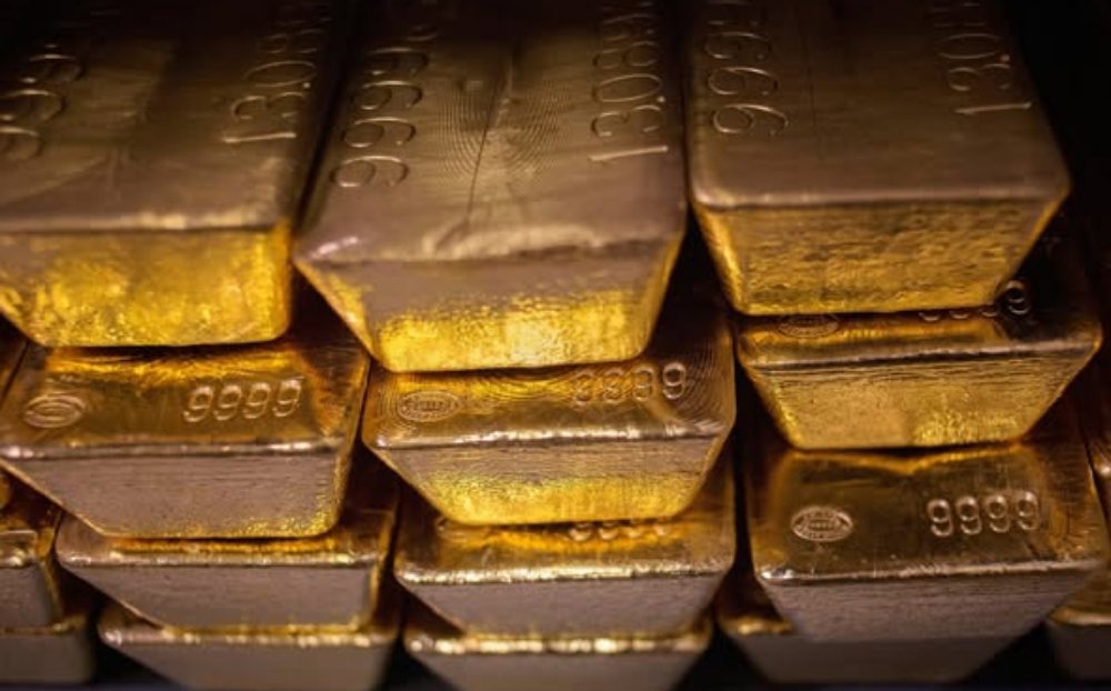 Giá vàng thế giới bật tăng mạnh