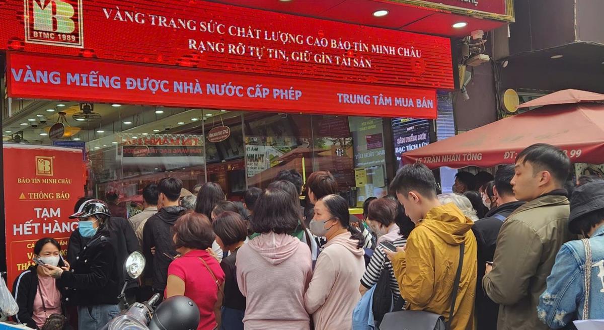 Giá vàng hôm nay 3/11: Tiếp tục đi ngang