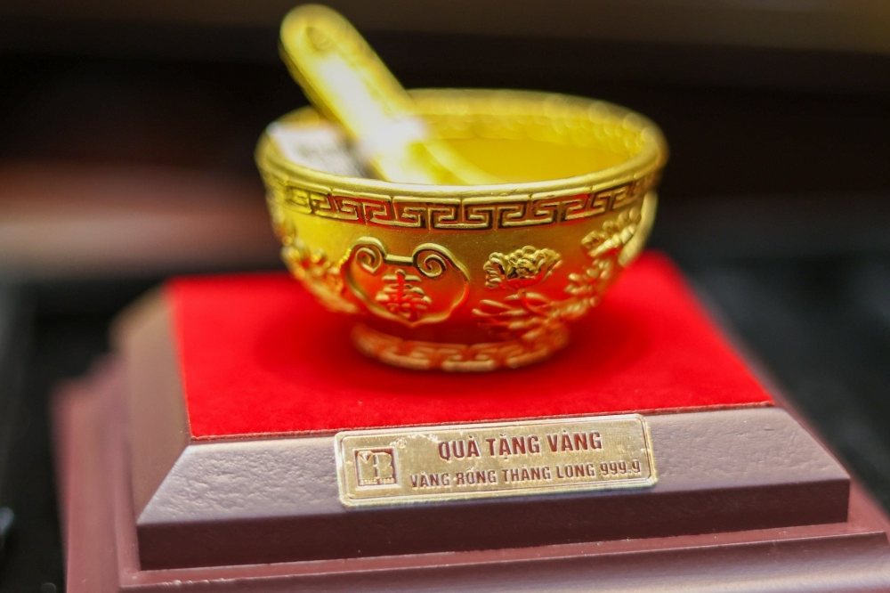 Giá vàng hôm nay chiều 14/3: Giảm thêm 2,2 triệu đồng