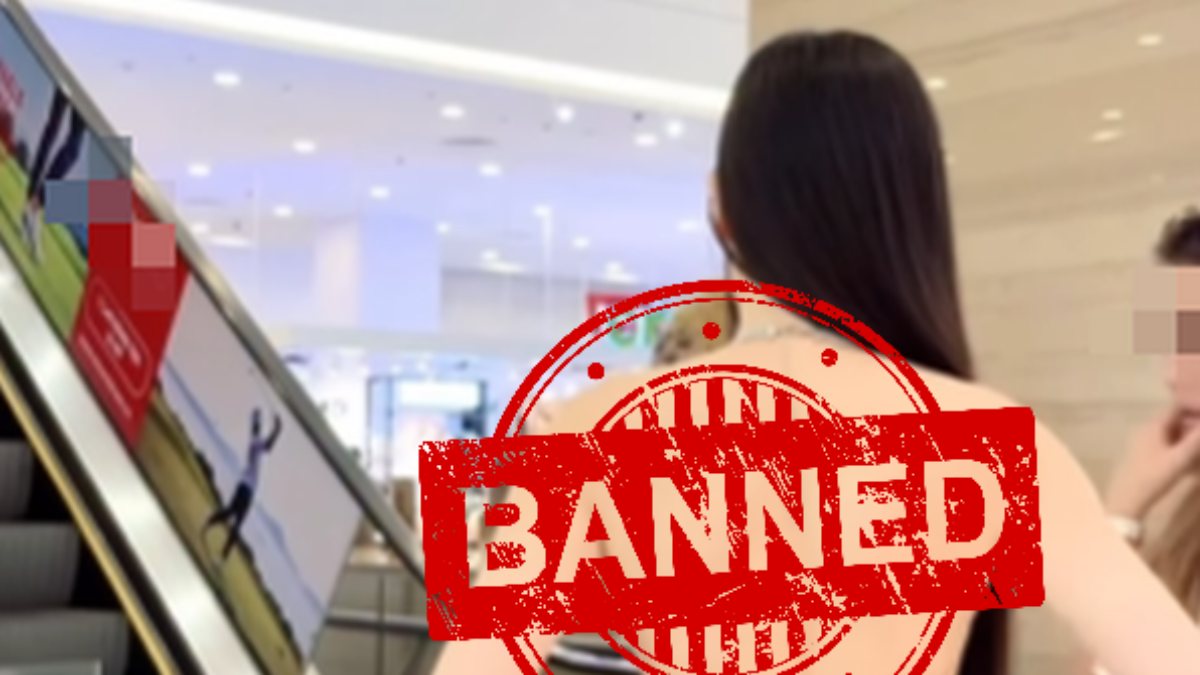 Ăn mặc phản cảm “dạo chơi” trung tâm thương mại, hot girl khiến người xem “đỏ mặt” ái ngại