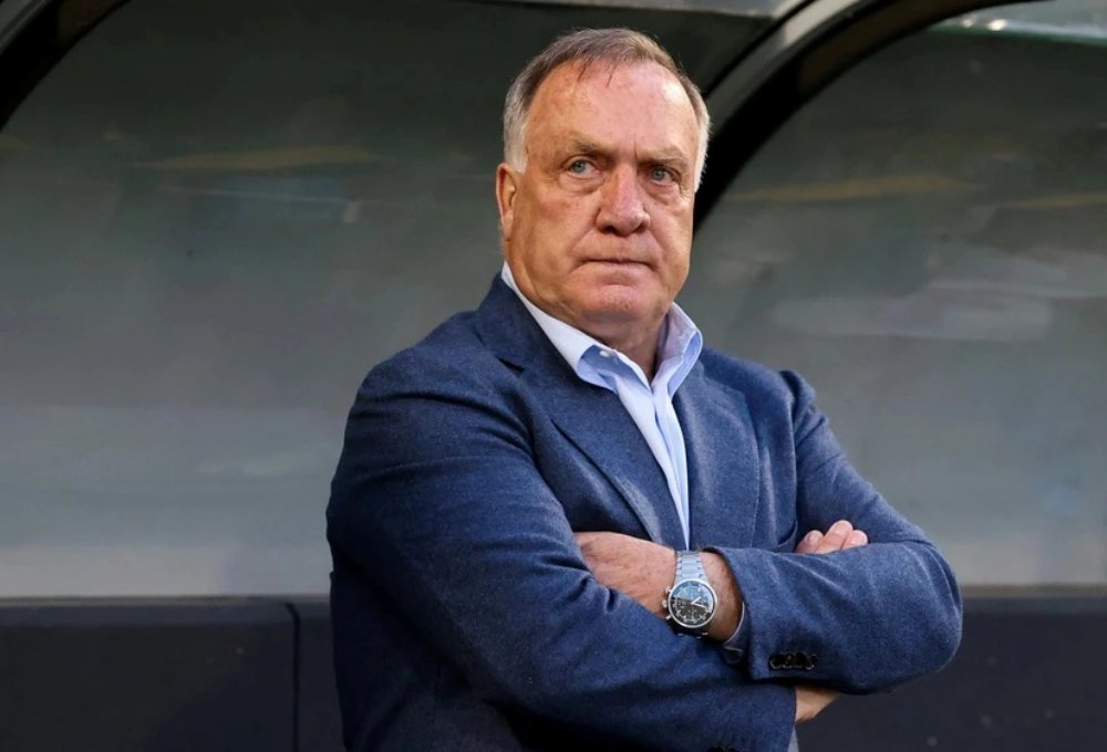 Tin nóng thể thao tối 24/2: HLV làm nên kỳ tích World Cup từ chức