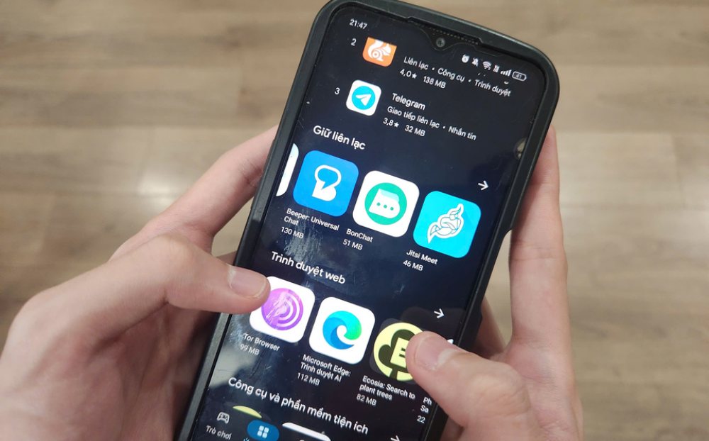 Trẻ dùng Discord, Telegram..., phụ huynh lo rủi ro từ nền tảng mở