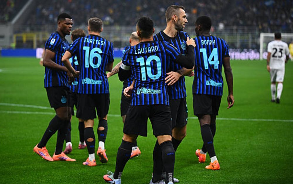 Nhận định Roma vs Inter Milan 01h45 ngày 19/10, vòng 7 Serie A