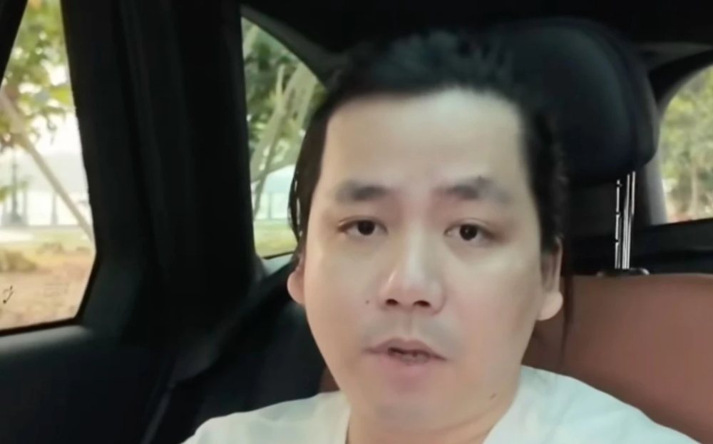 Khoa Pug tuyên bố phá sản, thực hư nguồn cơn ra sao?