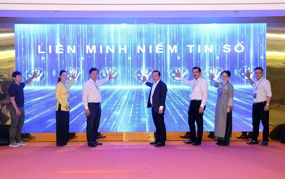 KOLs chung tay xây dựng không gian mạng an toàn