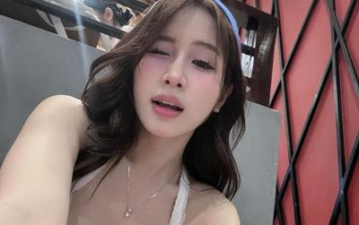 Cộng đồng mạng “dậy sóng” vì đoạn clip “nóng” nghi của hot girl Linh Tít