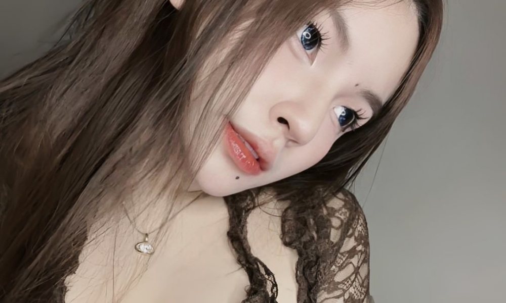 CĐM xôn xao trước nghi vấn TikToker 300k Linh Tây lộ link với Bùi Quang Hiệp