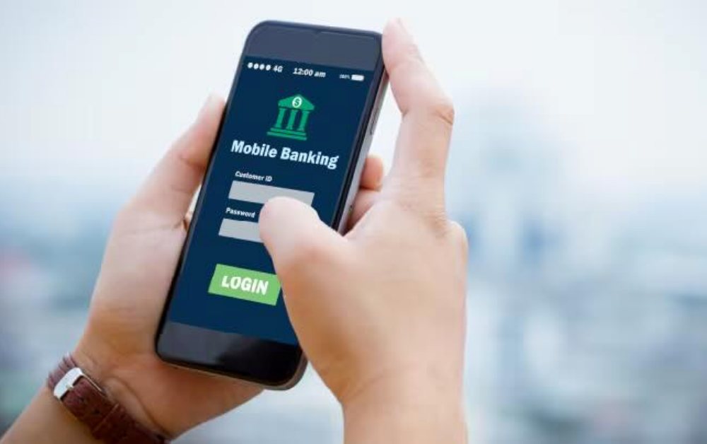Mobile Banking là gì? Hành trình thay đổi thói quen thanh toán của người Việt