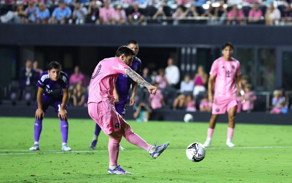 Messi lập cú đúp, Inter Miami vào chung kết Leagues Cup