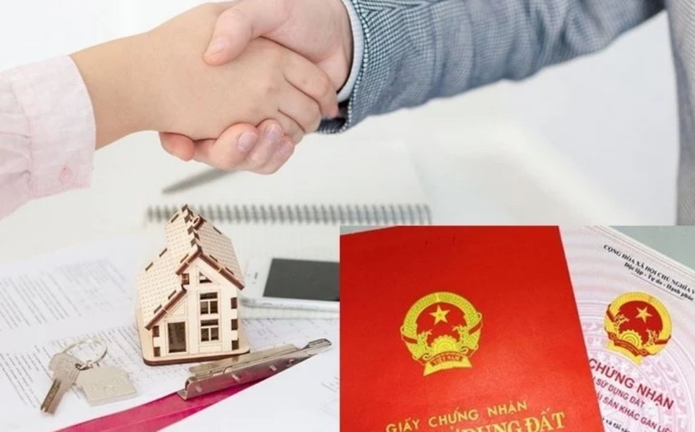 Mua bán đất có công chứng nhưng người bán trây ỳ sang tên sổ đỏ, phải làm sao?