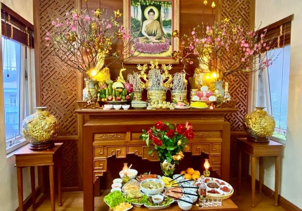 Văn khấn mùng 1 tháng Chạp năm Giáp Thìn 2024