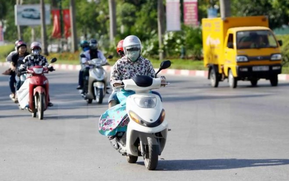 Thời tiết ngày 18/4: Hà Nội có nơi nắng nóng trên 35 độ C
