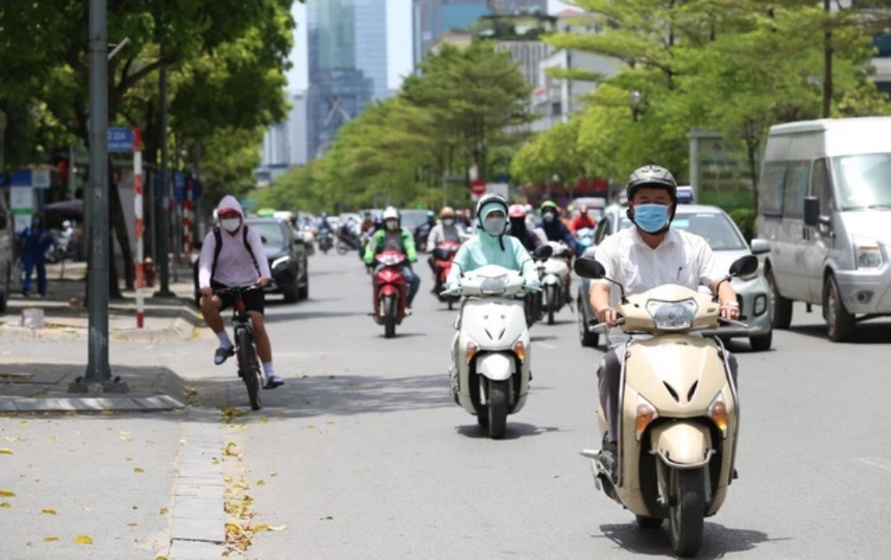 Dự báo thời tiết 6/5: Bắc Bộ, Trung Bộ nắng gián đoạn, chiều tối có mưa dông
