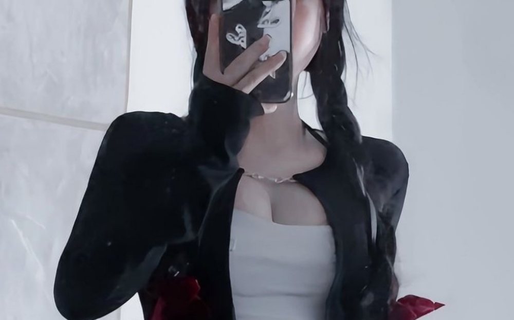 Nguyễn Huỳnh Tiên - cô nàng tiktoker được tìm kiếm nhiều nhất hôm nay