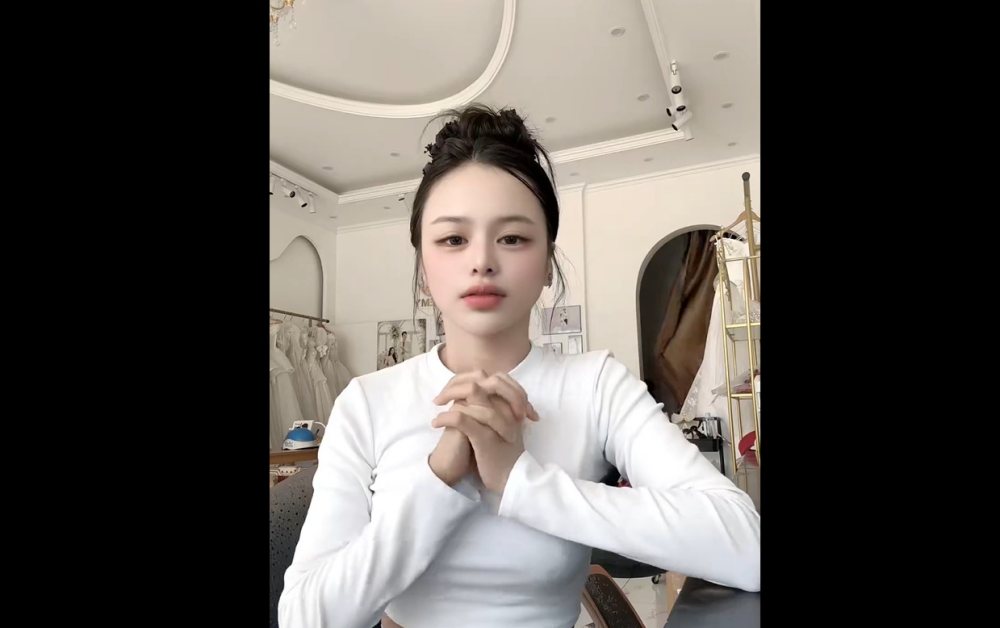 Như chu lộ clip tình tứ với bạn trai gây xôn xao