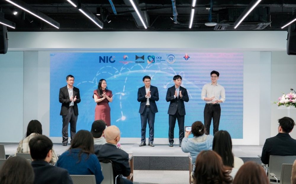 Công nghệ 11/2: Lần đầu tổ chức cuộc thi Hackathon quốc tế về tính toán lượng tử