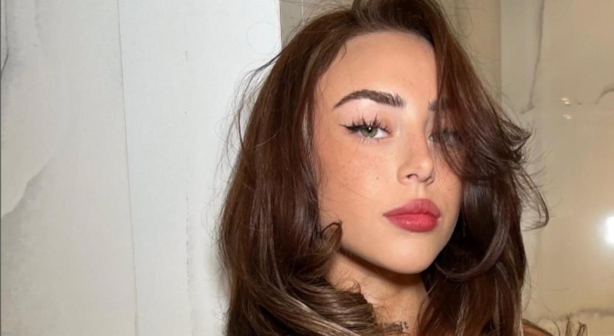 Nicki Nicole ra siêu phẩm 2k gây bão – anh em chưa xem là tiếc cả đời