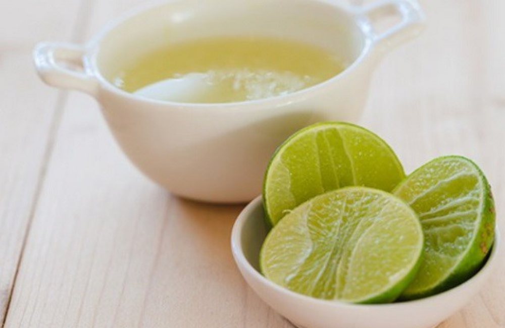 Uống nước cốt chanh vào sáng sớm có tốt?