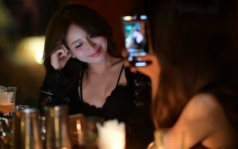Linh tit là ai? Thực hư cô nàng tiktoker linh tít lộ cliphot?