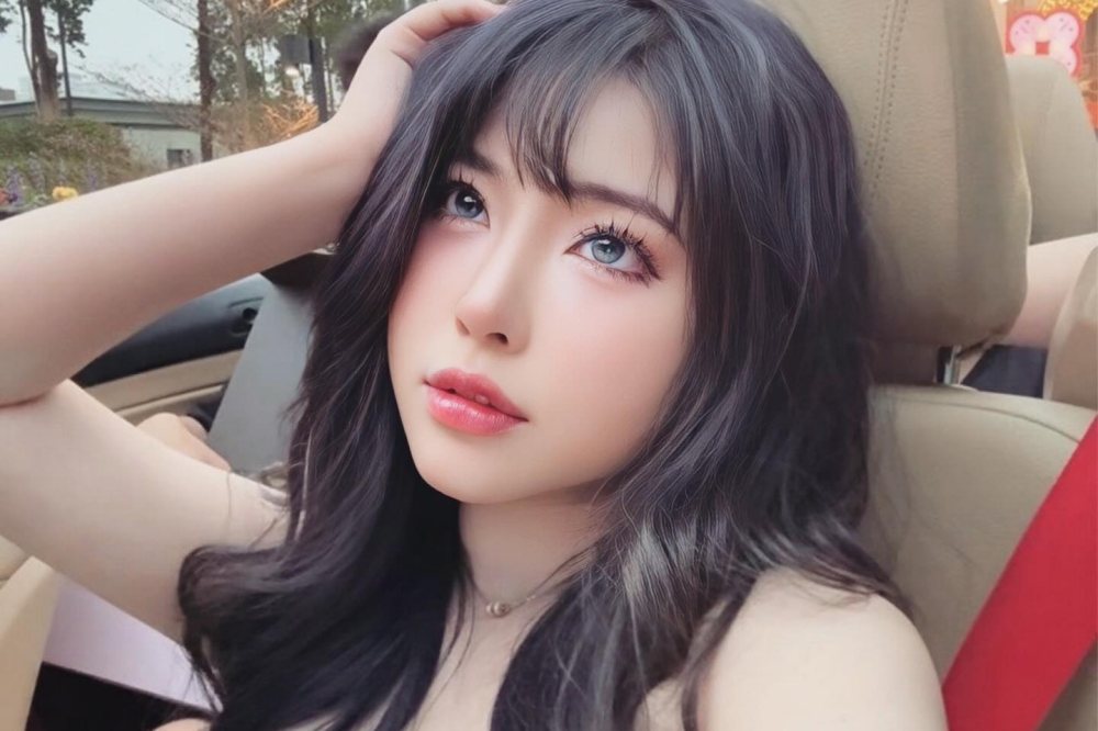 Clip Lương Quỳnh Như tình tứ với bạn trai gây sốt mạng xã hội